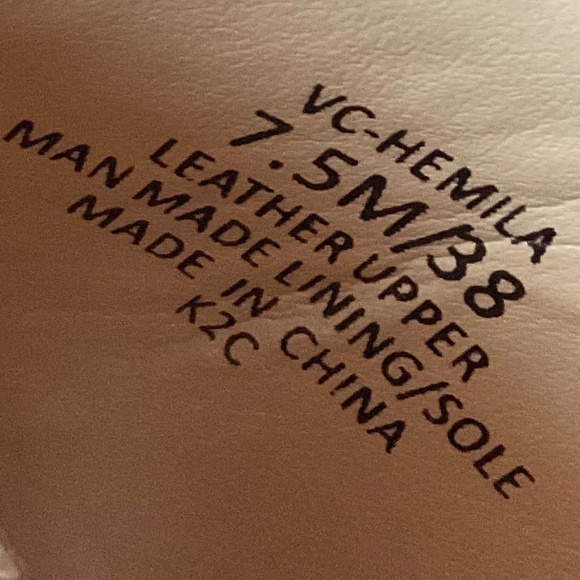 TAN VINCE CAMUTO HEMILA LEATHER CROSSOVER SLIP ON BLOCK HEEL SANDAL SZ 7.5M/38 - Picture 10 of 13